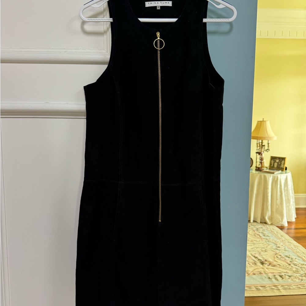 Trina Turk Black  Sleeveless Suede Mini Dress with Front Zipper size 8